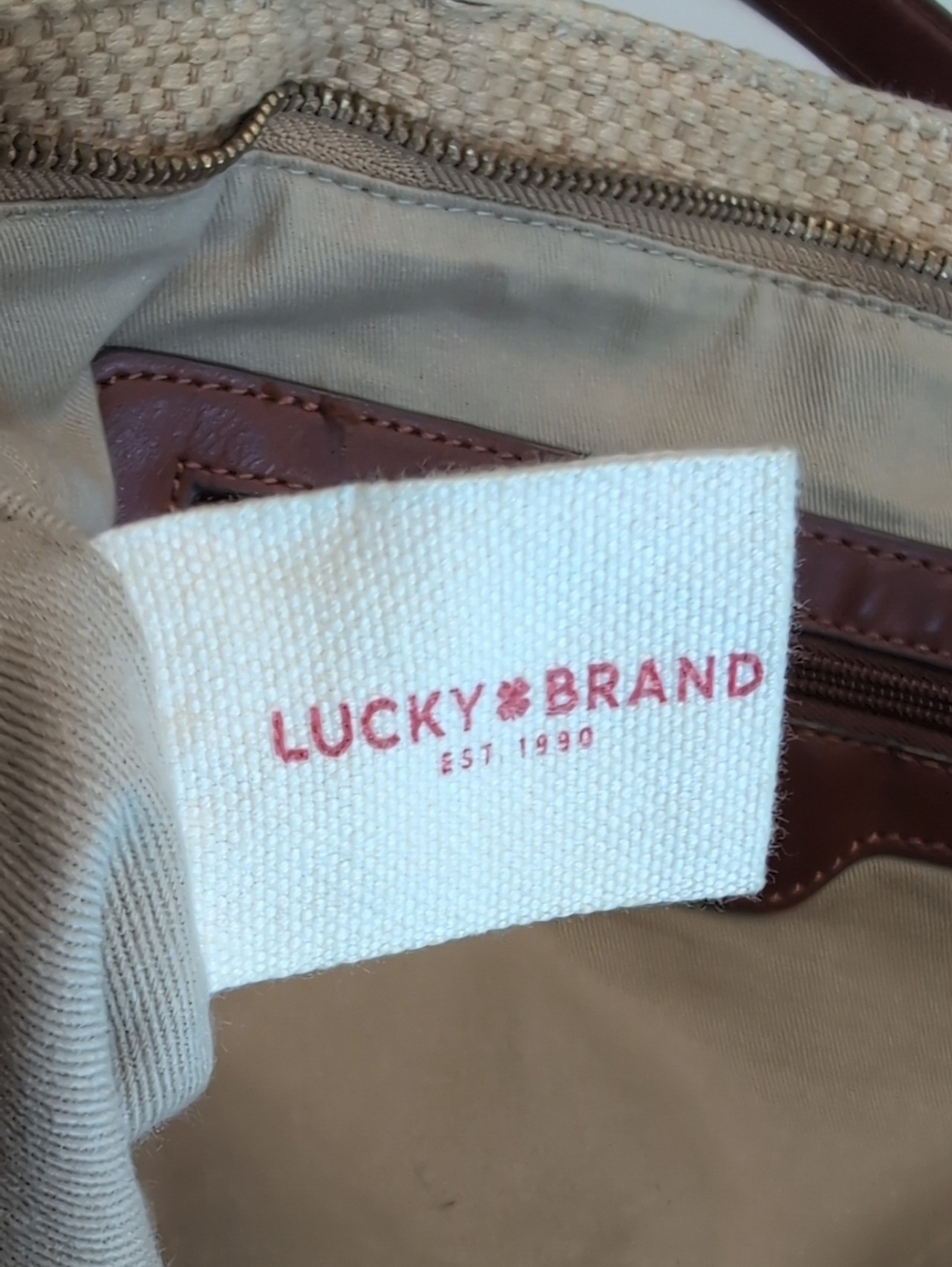 Lucky Brand Graphic Zippered Woven Tote With Interior/Exterior Pockets - Picture 8 of 10